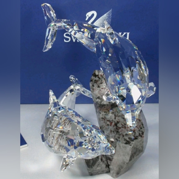 Swarovski Soulmates Dolphins. - Picture 1 of 1